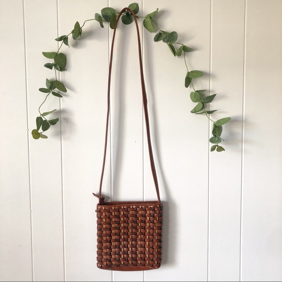 Nine West Handbags - Nine West Woven Basket Look Crossbody Bag